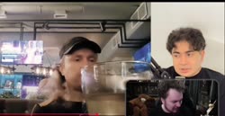 872x452