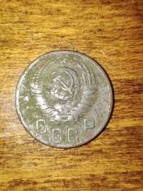 1944x2592