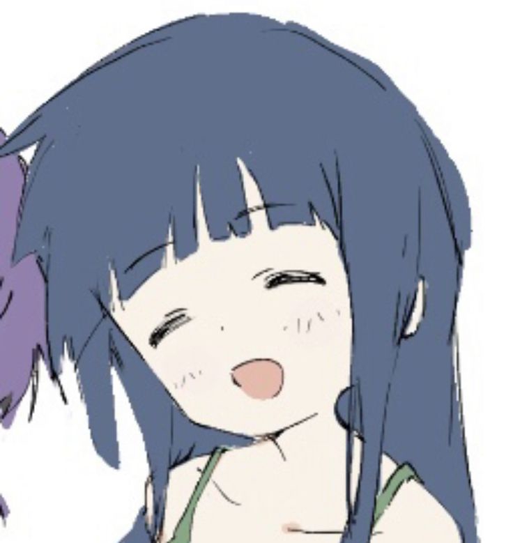 736x779