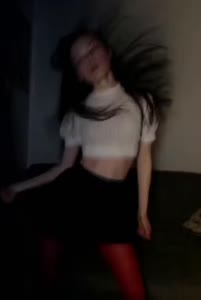 512x762