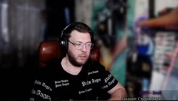560x320
