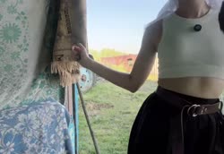 1568x1080