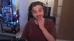 492x276