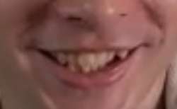 377x233