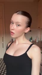 576x1024