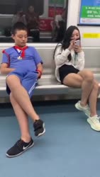 452x800