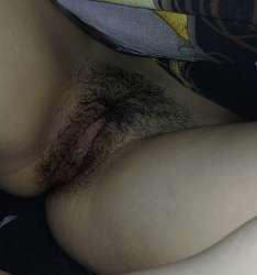 2105x2245