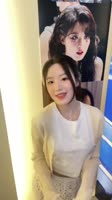 718x1280