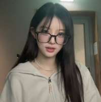 1079x1080