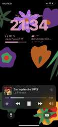 828x1792