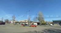496x272