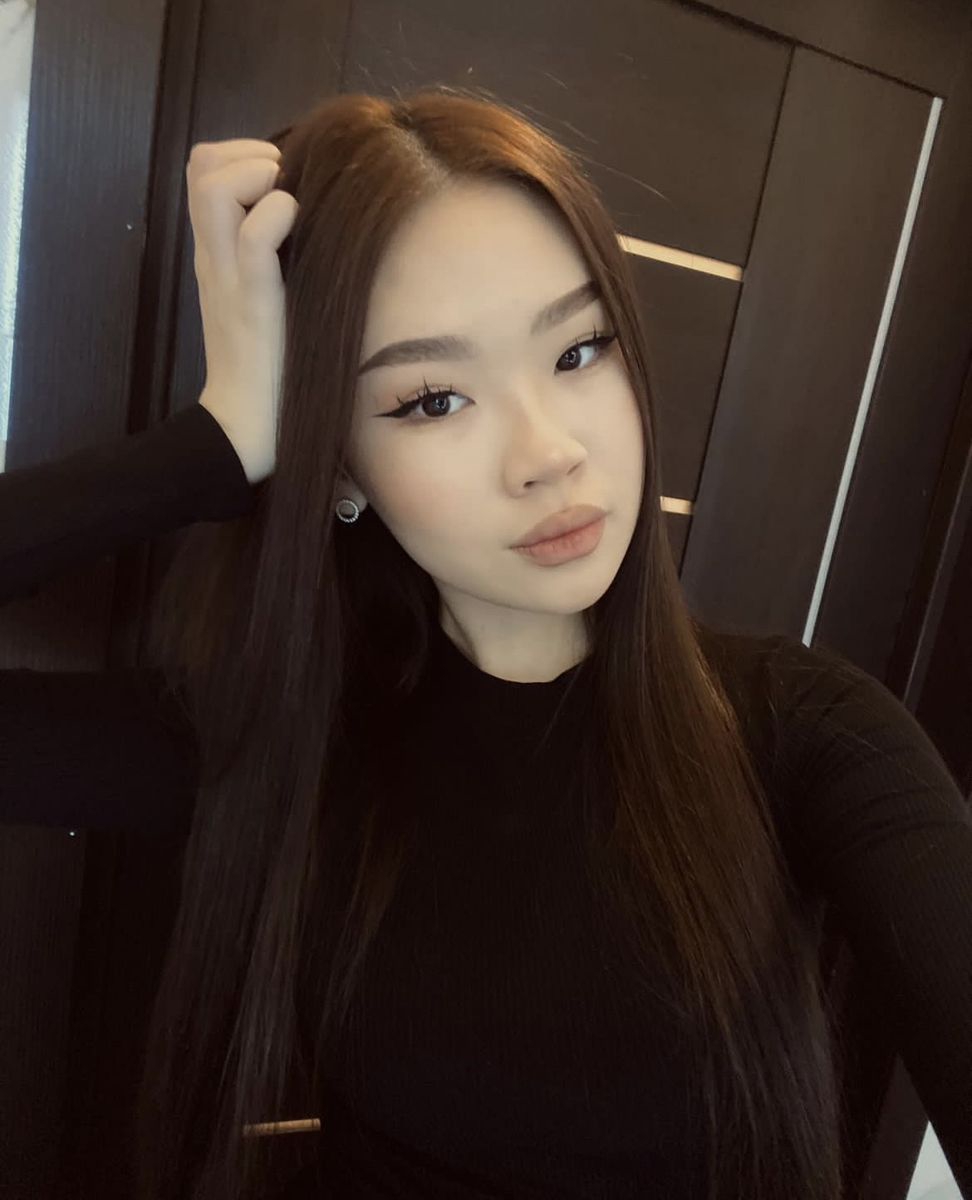 972x1200