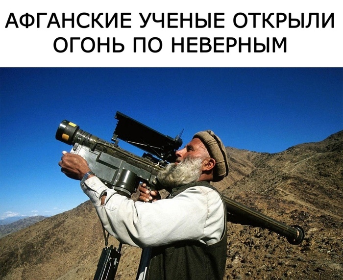 700x571