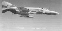 910x456